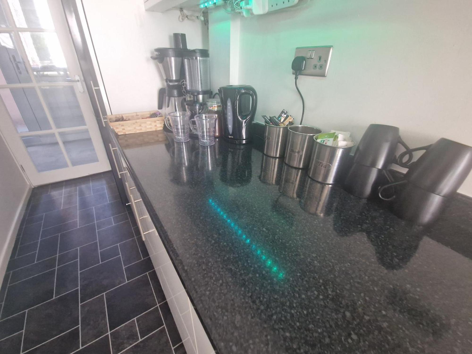 Apartament Stylish & Modern 2 Bed House With Free Parking Leeds Leeds  Zewnętrze zdjęcie